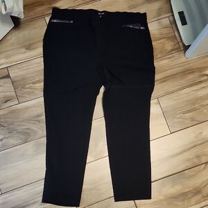 Roz & Ali Black Ankle Pants with Embellished Pockets